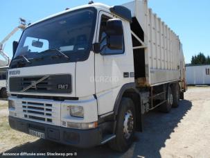 Benne à ordure ménagères Volvo FM7