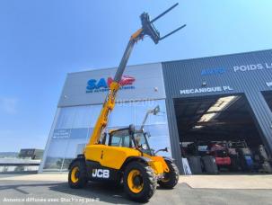  JCB 525-60