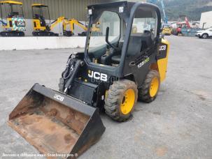 Mini-chargeuse Jcb 135T4