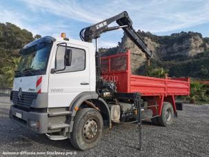 Benne basculante de chantier et de TP Mercedes Atego