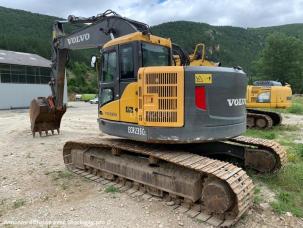 Pelle  Volvo ECR235 CL