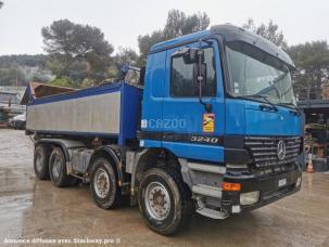 Benne basculante de chantier et de TP Mercedes ACTROS 3240