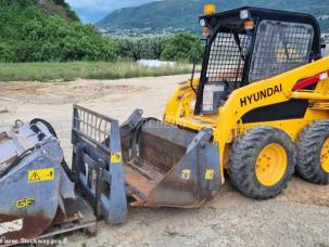 Mini-chargeuse Hyundai HSL650-7A