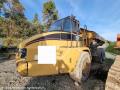 Tombereau articulé Caterpillar 730