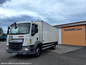 Fourgon avec parois et toit rigide DAF LF