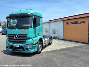 Pour semi-remorque Mercedes Actros