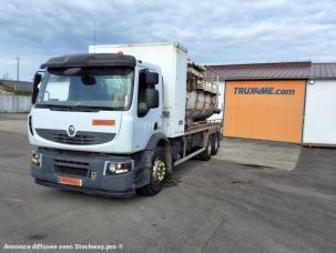 Voirie Renault Premium Lander