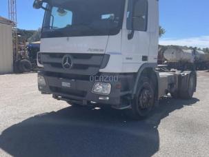 Pour semi-remorque Mercedes Actros