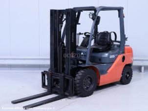 Toyota 32 8 fg 25