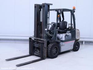Nissan ugd 02 a 30 pq