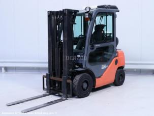 Toyota 02 8 fgf 25