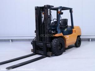 Toyota 02 7 fd 40
