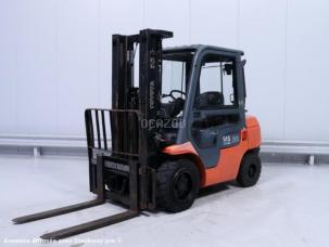 Toyota 02 7 fdf 30