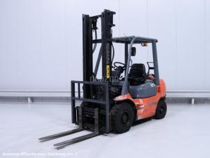 Toyota 42 7 fgf 25