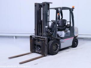 Nissan ugd 02 a 30 pq