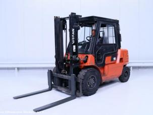 Nissan f 04 d 40 q