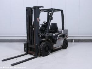 Nissan y 1 f 2 a 25
