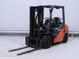 Toyota 02 8 fgf 25