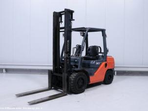 Toyota 32 8 fg 30