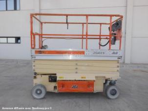 Nacelle automotrice JLG 2646ES