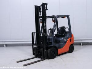 Toyota 02 8 fgf 15