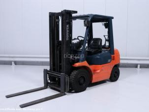 Toyota 42 7 fgf 25