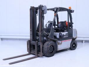 Nissan ug 1 d 2 a 30 lq
