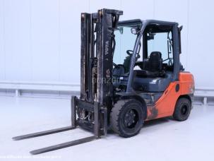 Toyota 02 8 fgjf 35