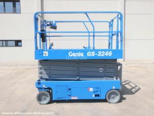 Nacelle automotrice Genie GS3246