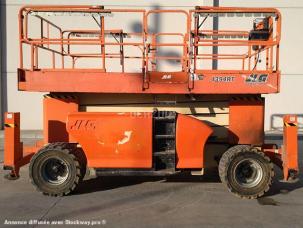 Nacelle automotrice JLG 4394RT