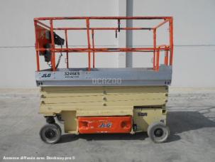 Nacelle automotrice JLG 3246ES