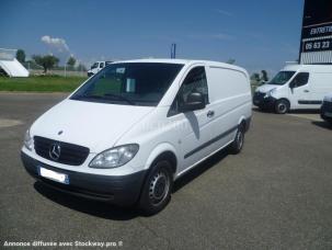 Fourgon avec parois et toit rigide Mercedes-Benz Vito