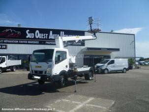 Nacelle Nissan Cabstar