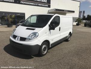 Fourgon avec parois et toit rigide Renault Trafic