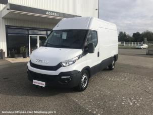 Fourgon avec parois et toit rigide Iveco Daily