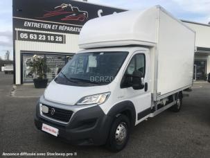 Fourgon avec parois et toit rigide Fiat Ducato