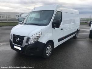 Fourgon avec parois et toit rigide Nissan NV400