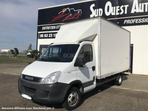 Fourgon avec parois et toit rigide Iveco Daily