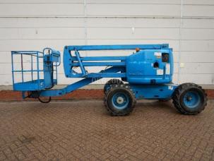 Nacelle articulée GENIE Z45-25RT