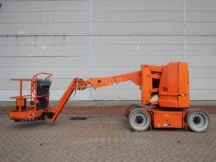 Nacelle articulée JLG E300AJP