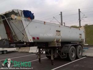 Benne basculante de chantier et de TP Fruehauf