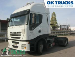 Pour semi-remorque Iveco Stralis