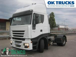 Pour semi-remorque Iveco Stralis