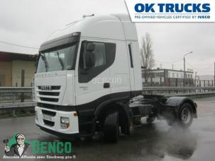 Pour semi-remorque Iveco Stralis