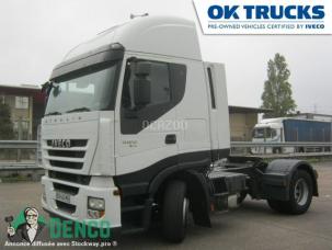 Pour semi-remorque Iveco Stralis