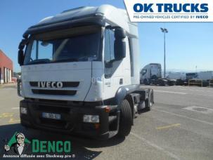 Pour semi-remorque Iveco Stralis