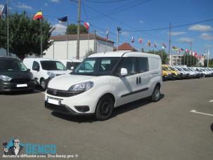 Fourgon avec parois et toit rigide Fiat Doblo Cargo