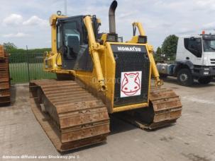  Komatsu D65PX-15EO