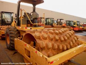 Compacteur mixte Caterpillar CP533E