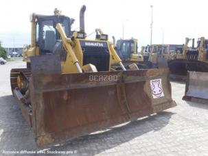 Komatsu D65-PX15
